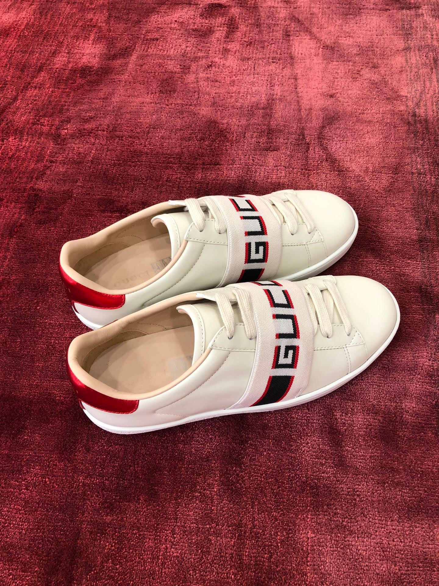 Gucci Sneakers