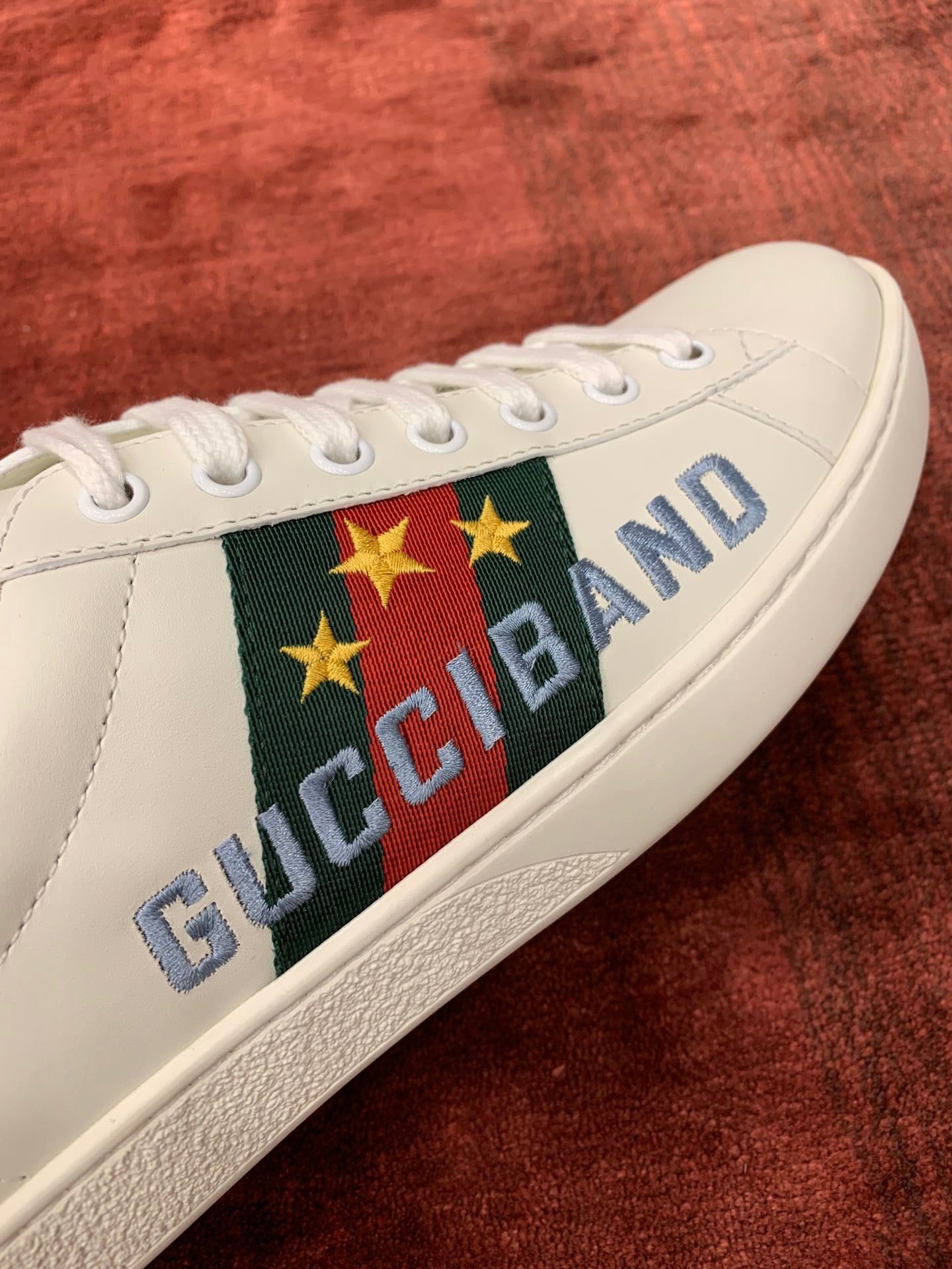Gucci Sneakers