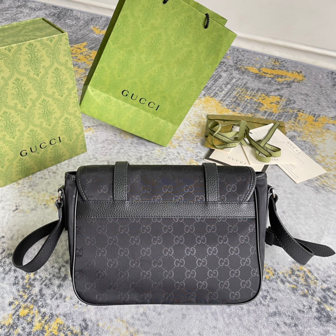Gucci Messenger Bag