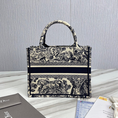 Dior BookTote