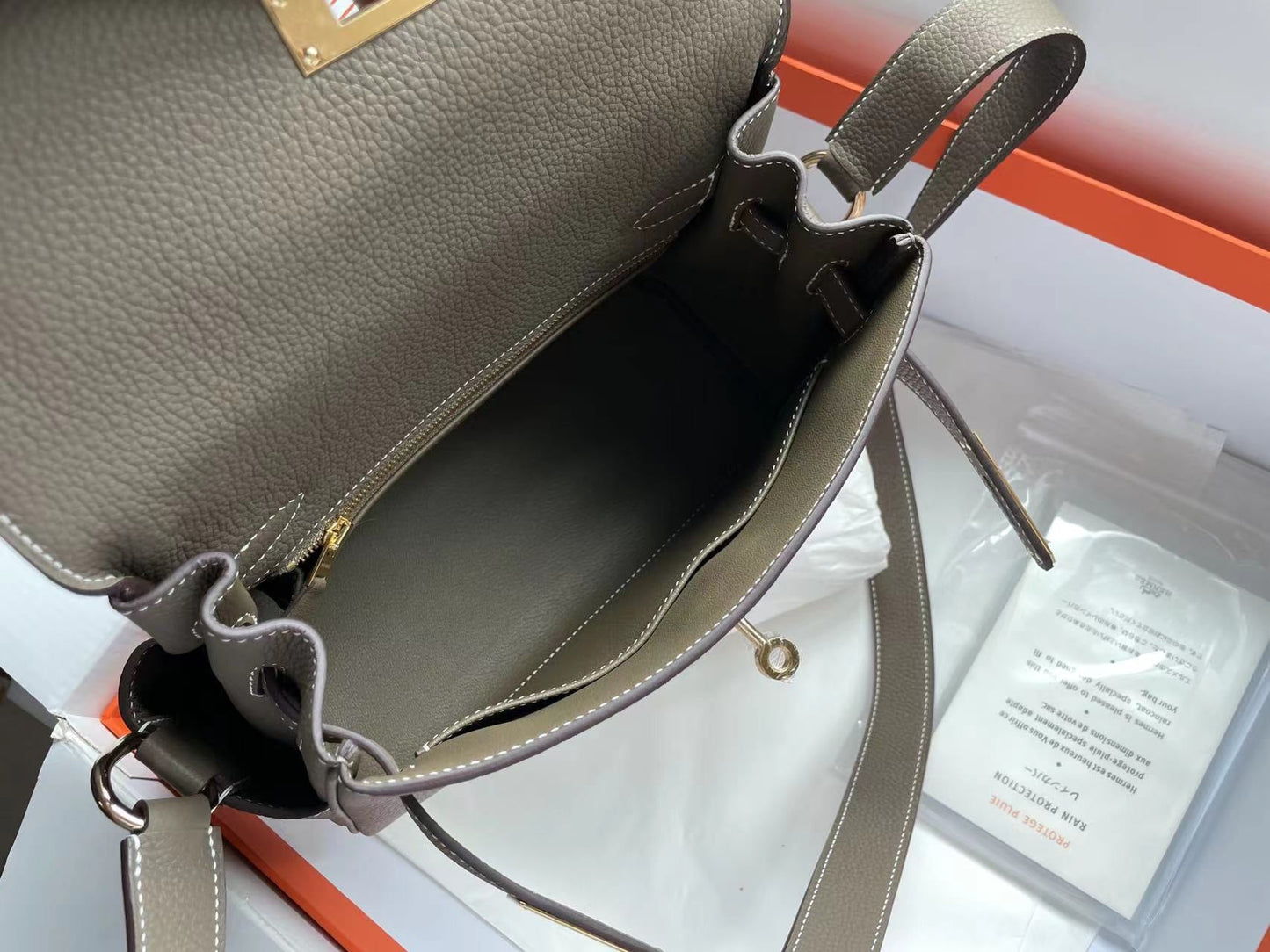 Hermes Clutch