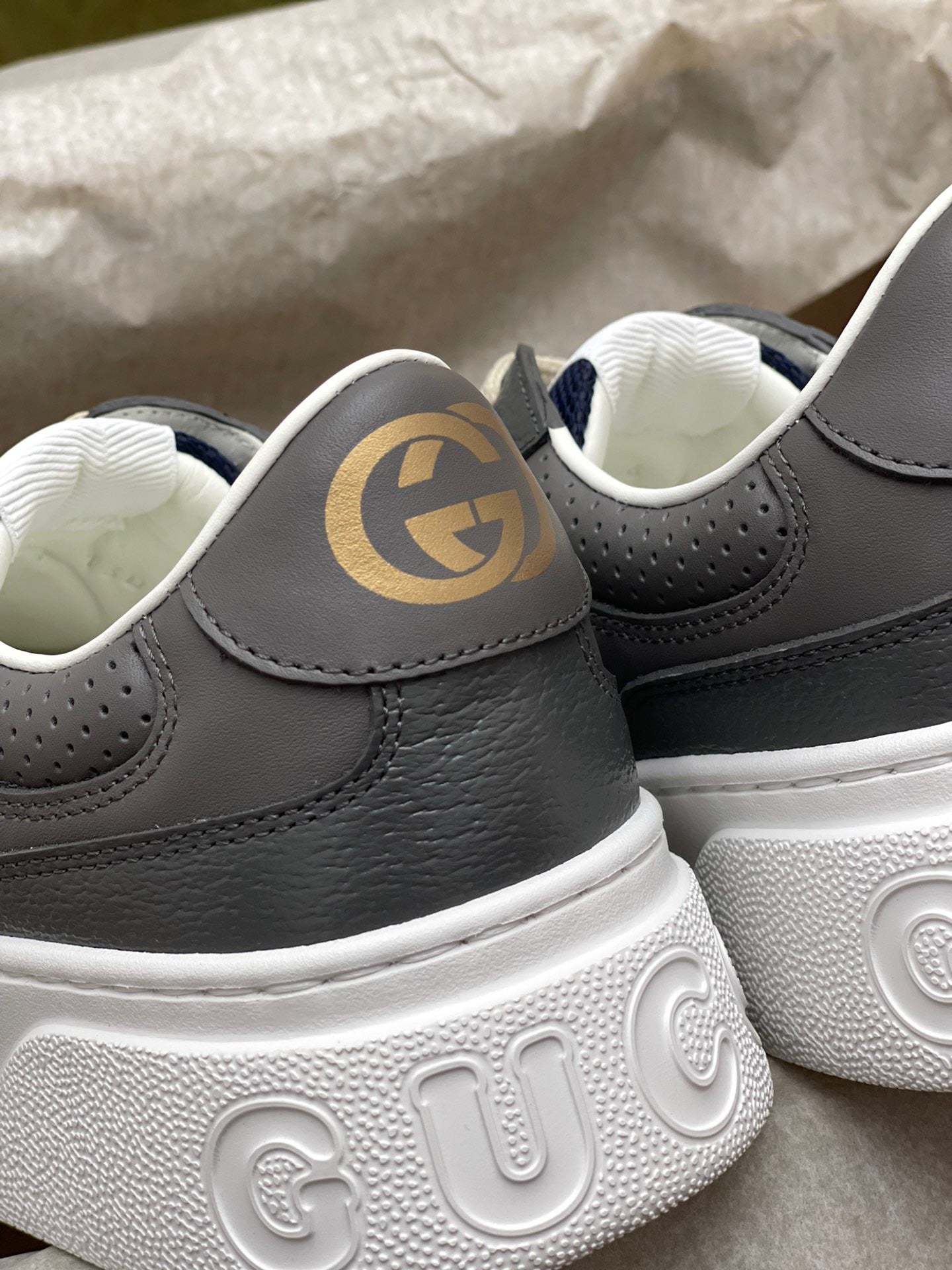 Gucci Sneakers