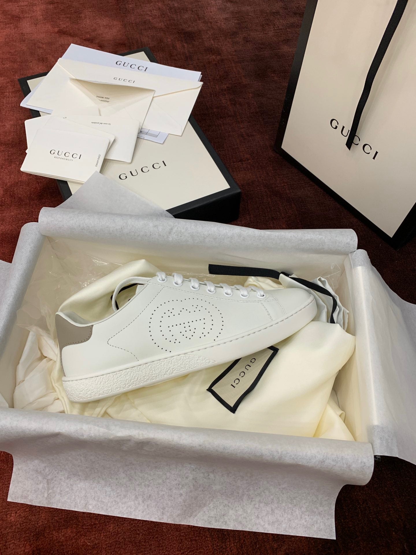 Gucci Sneakers