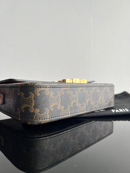 Celine Triomphe Hobo