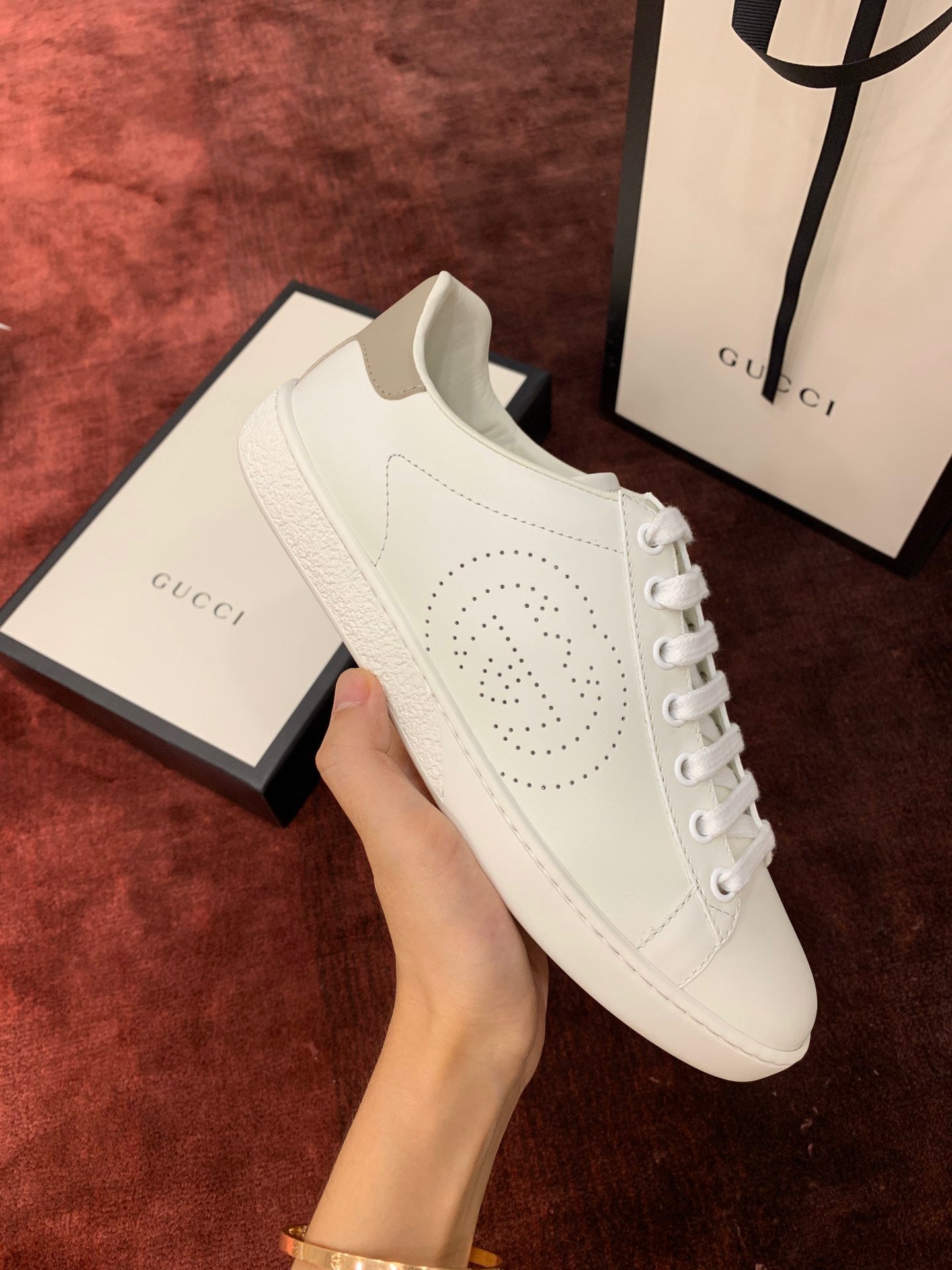 Gucci Sneakers