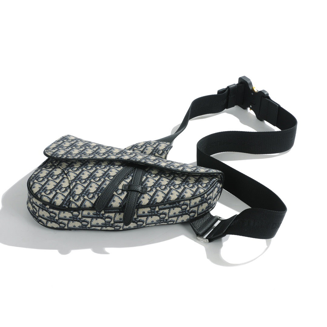 Dior Saddle Bag