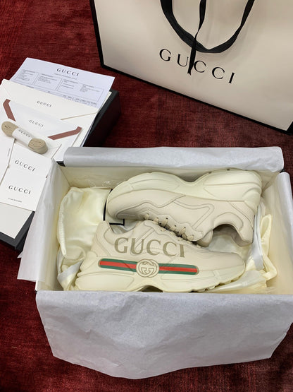 Gucci Sneakers