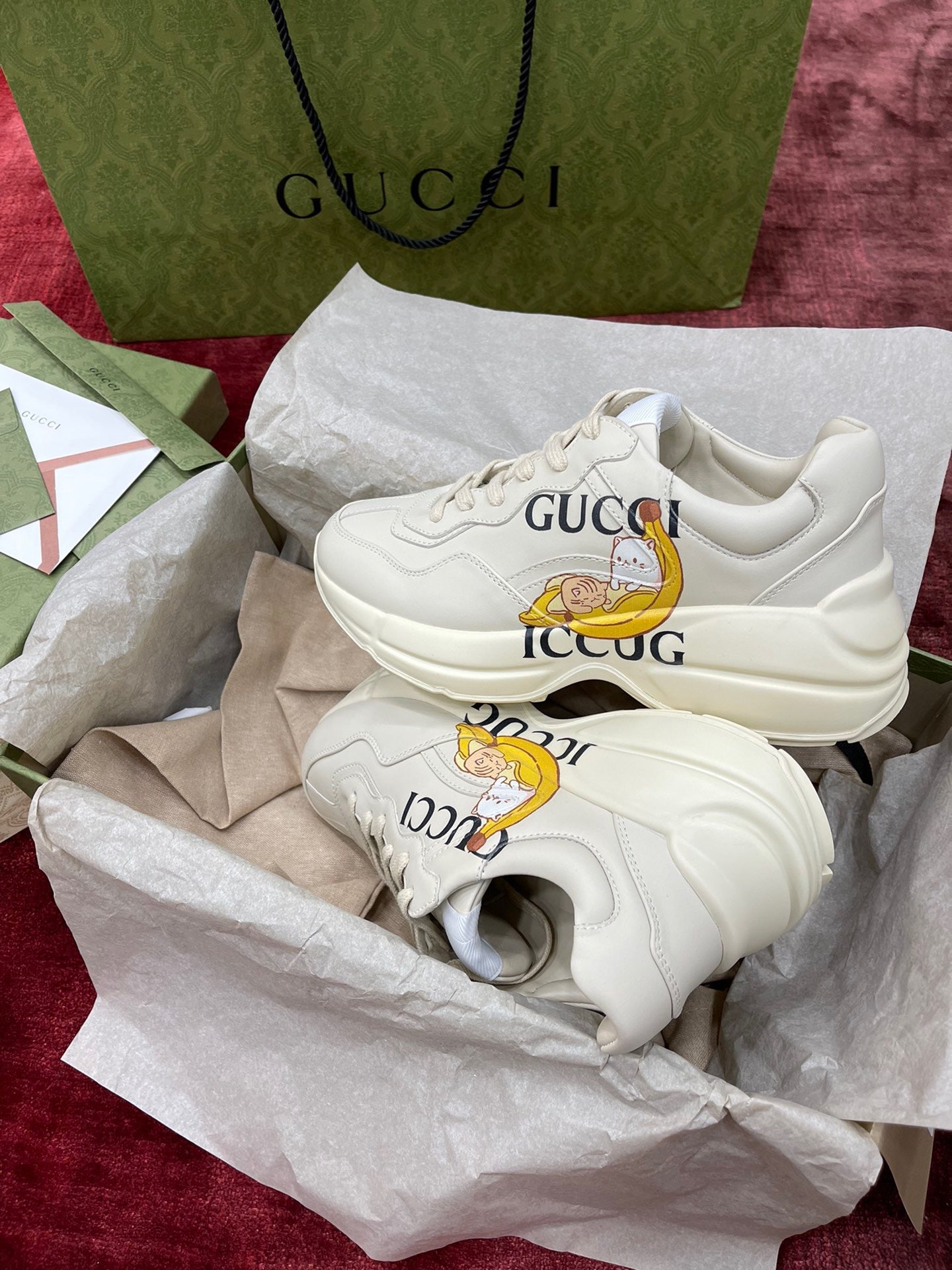 Gucci Sneakers