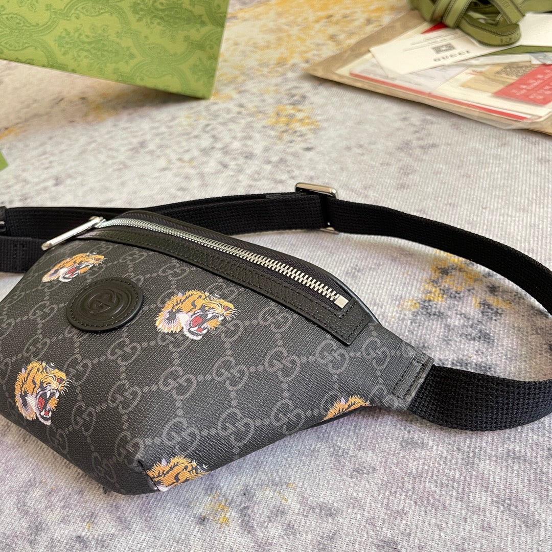 Gucci Cross Body Bag