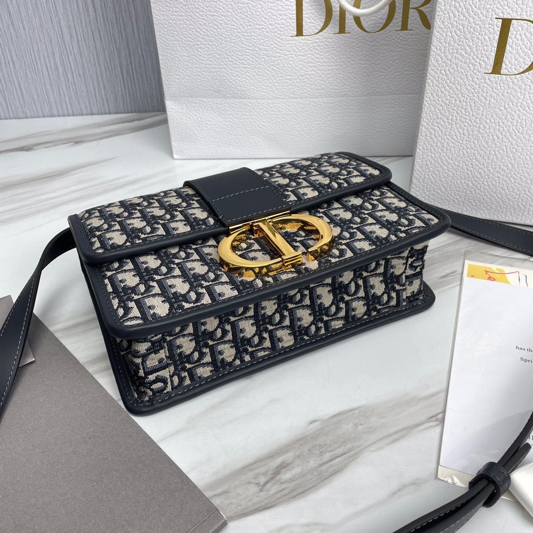 Dior Montaigne