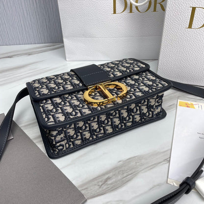 Dior Montaigne