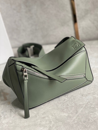 Loewe Puzzle Bag
