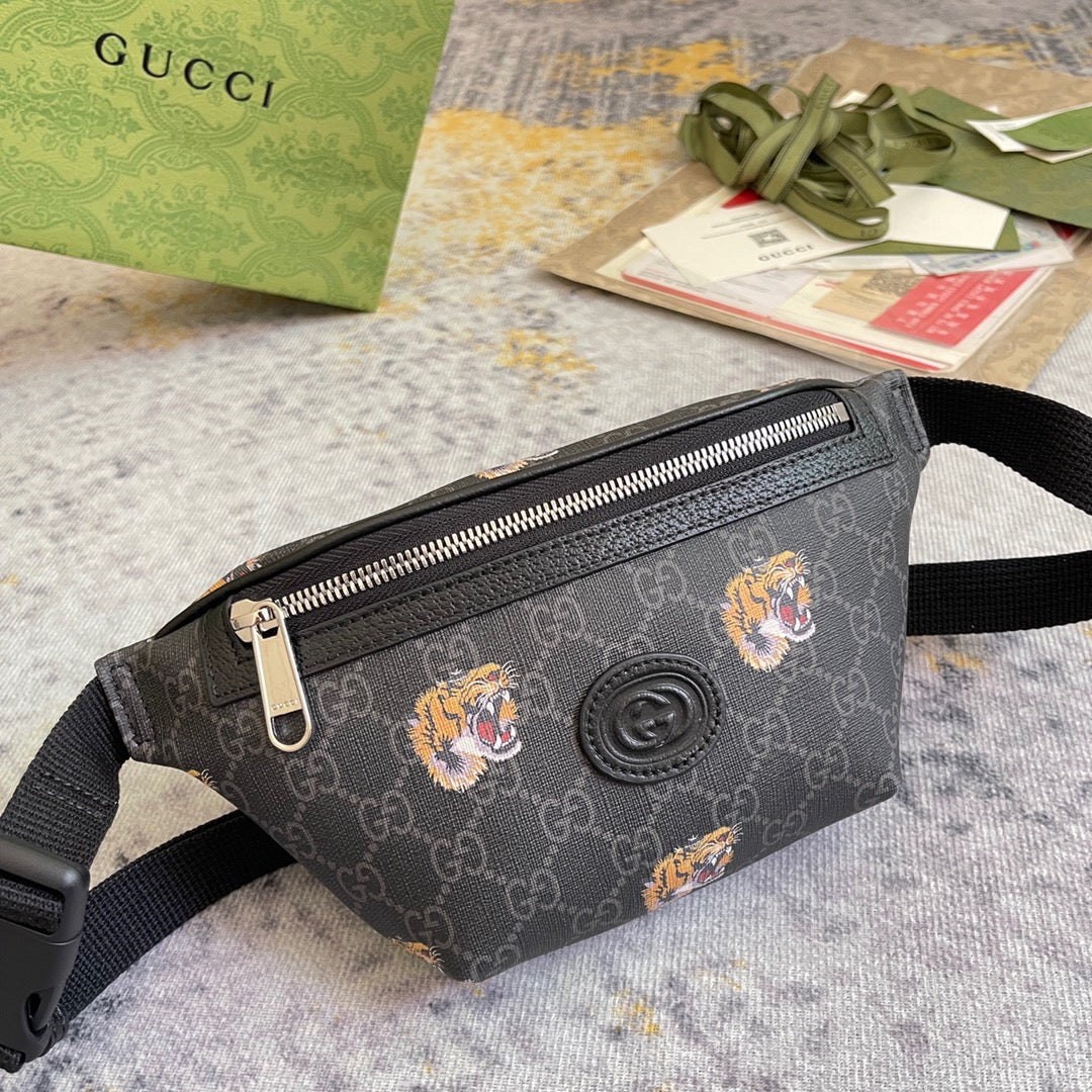 Gucci Cross Body Bag