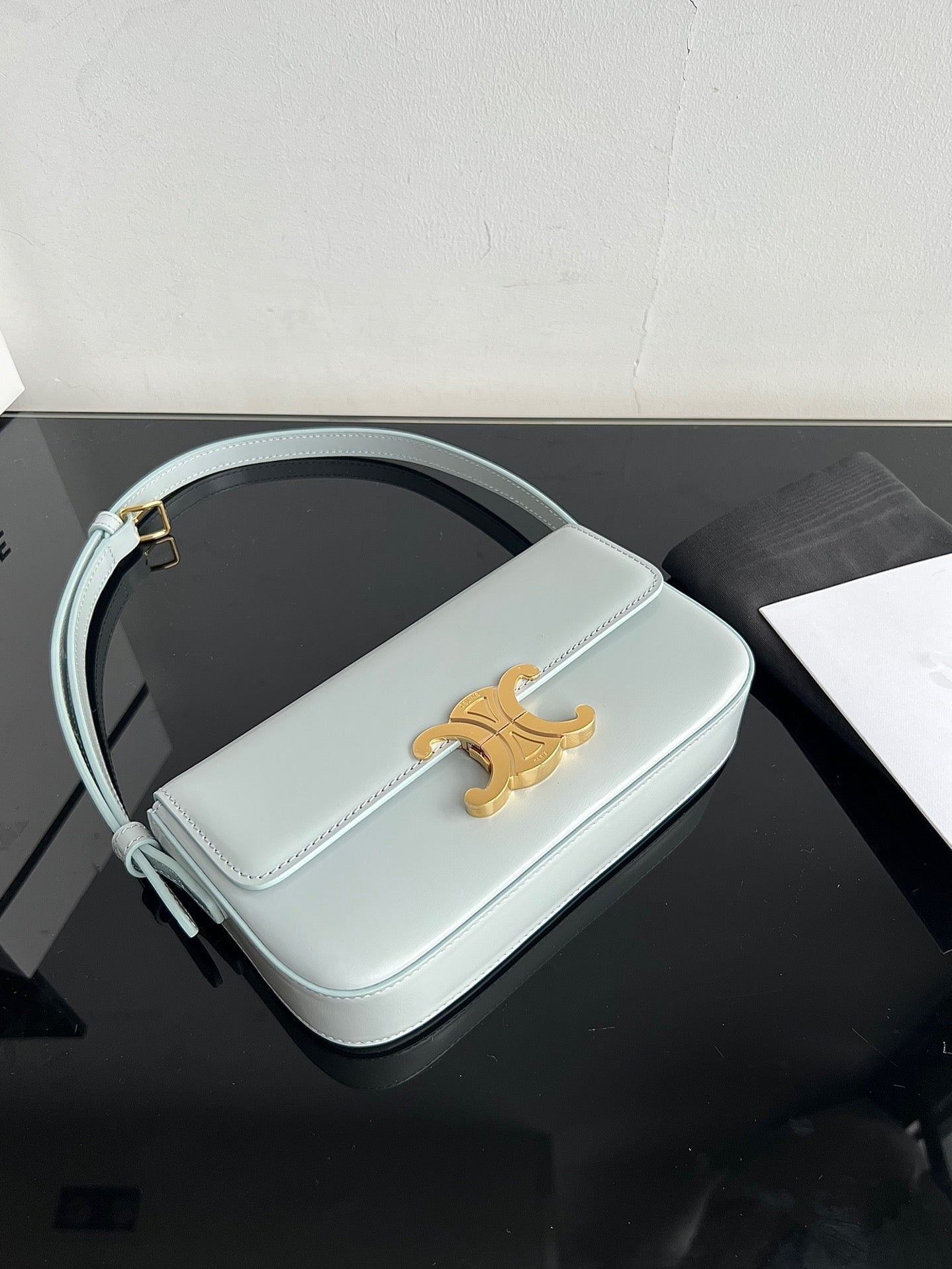 Celine Triomphe Hobo