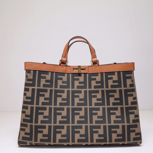 Fendi Tote