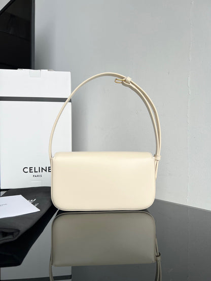 Celine Triomphe Hobo