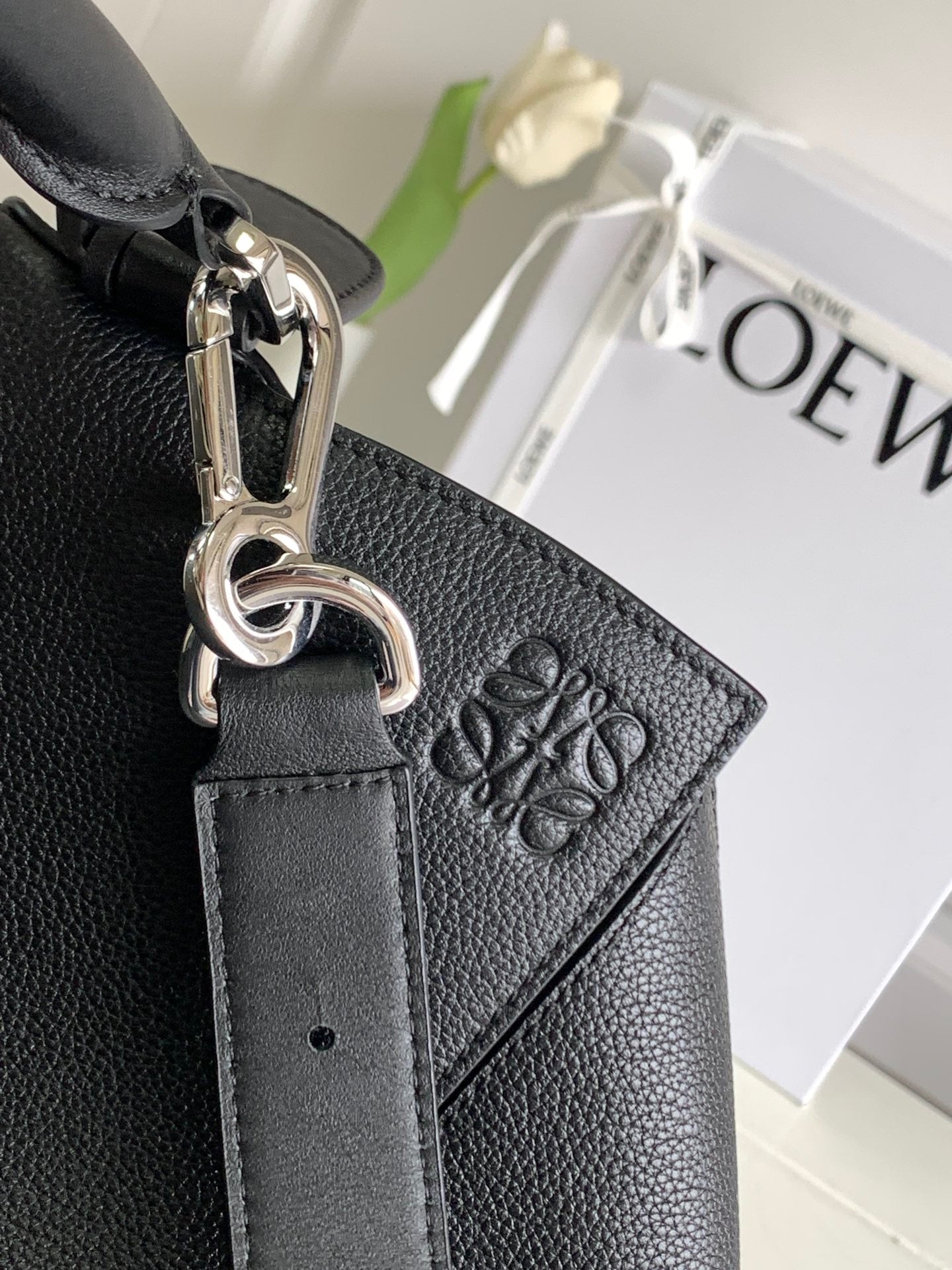 Loewe Puzzle Bag