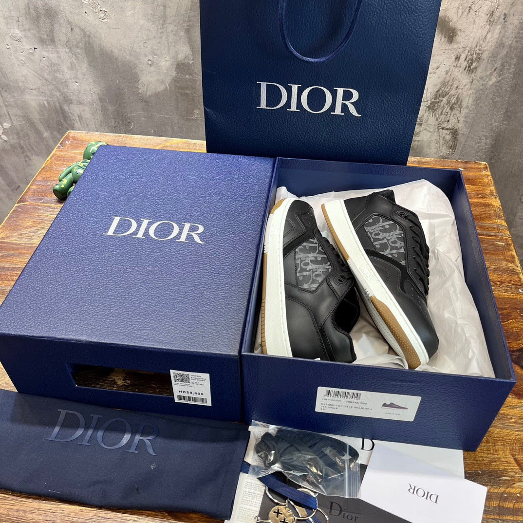 Dior Sneakers