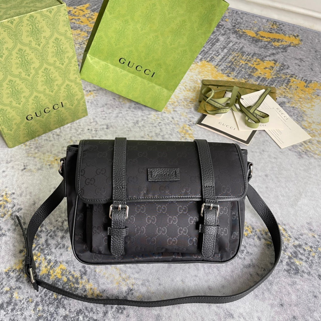 Gucci Messenger Bag