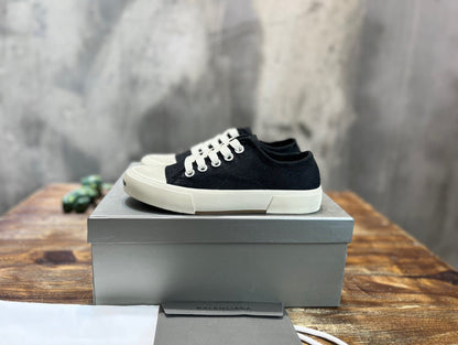 Balenciaga Sneakers