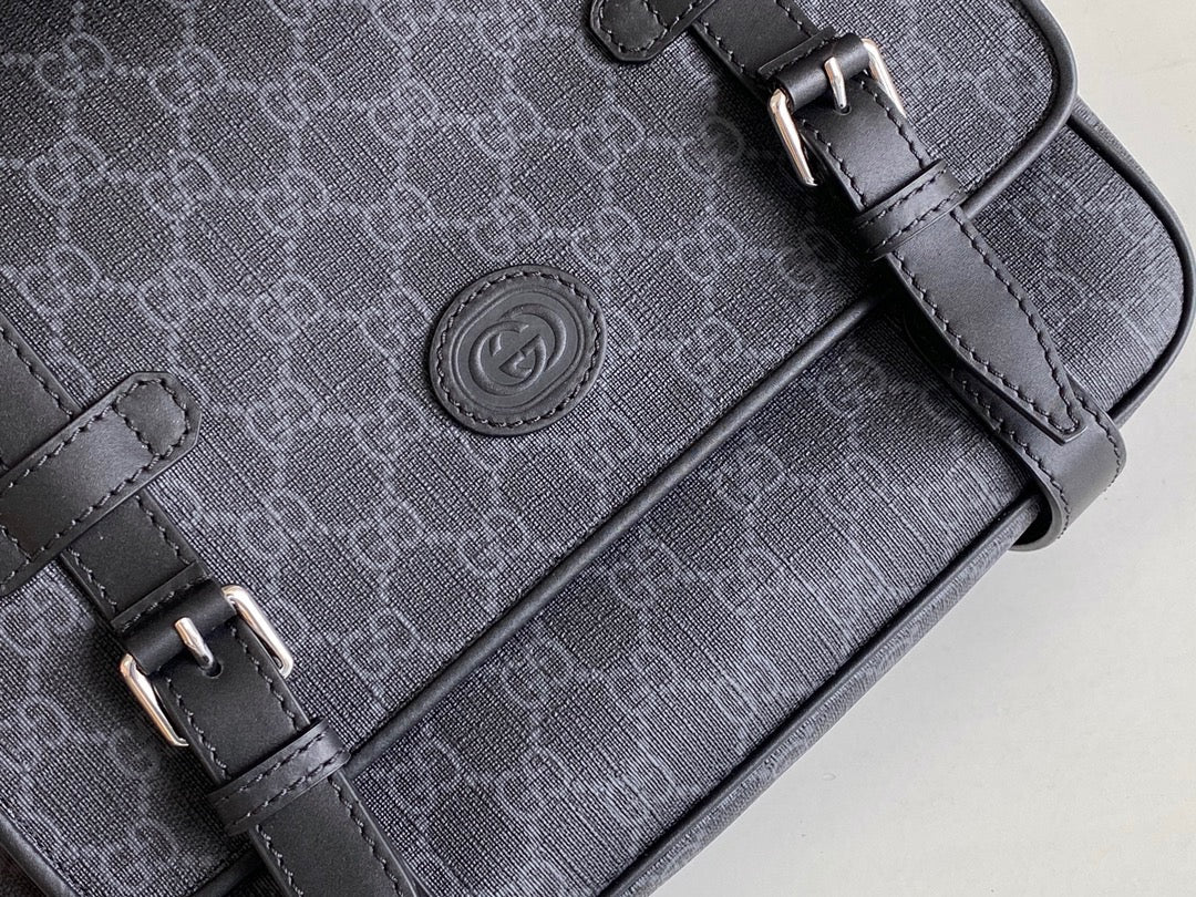 Gucci Messenger Bag