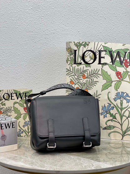 Loewe Messenger Bag