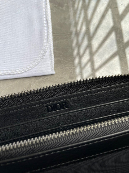 Dior Wallet