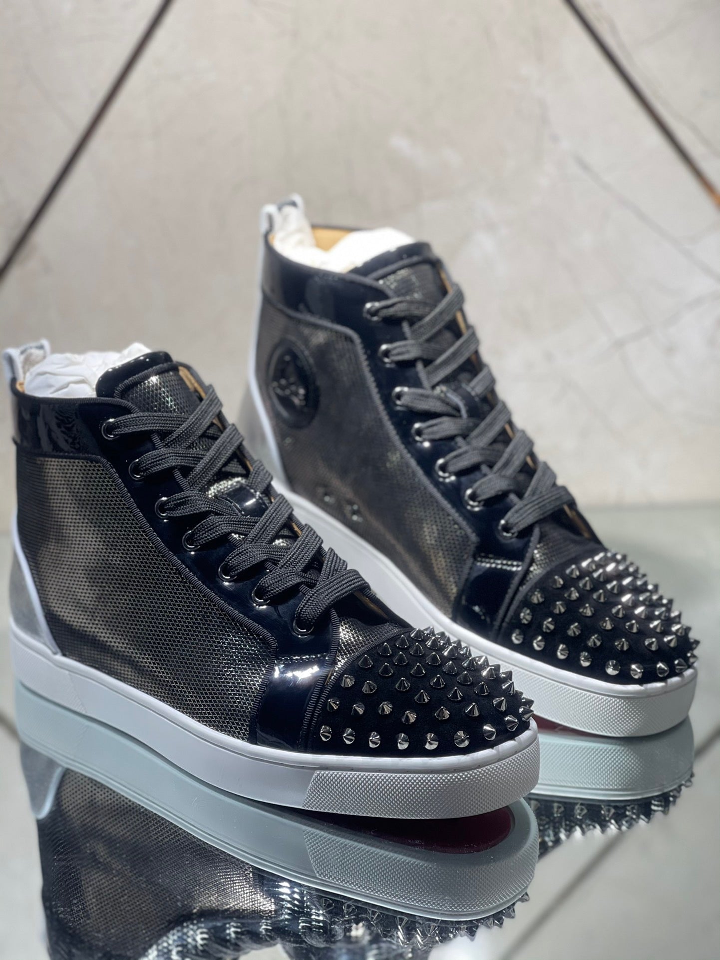 Christian Louboutin Sneakers